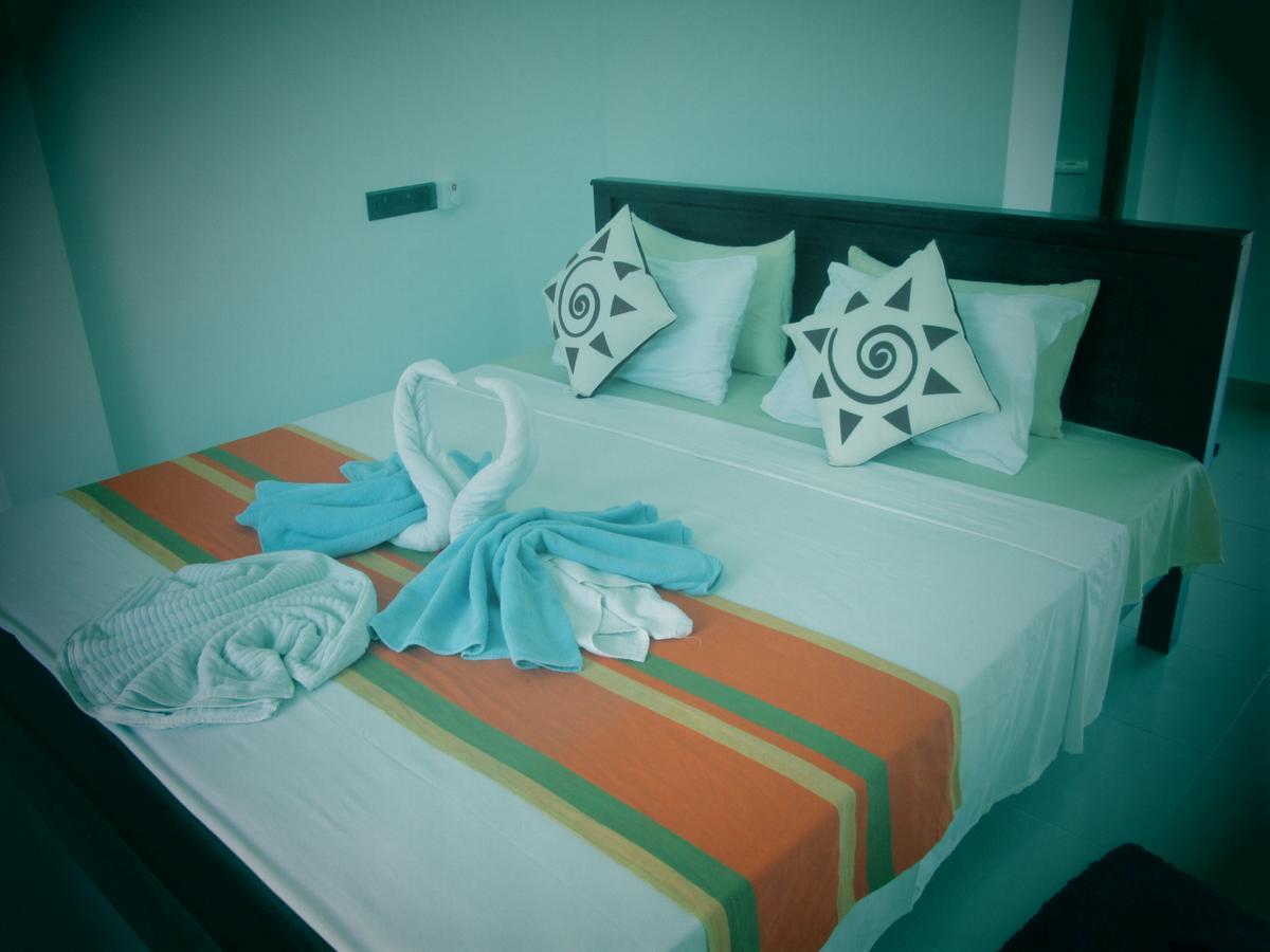 Hotel Kiyara Dambulla Kültér fotó