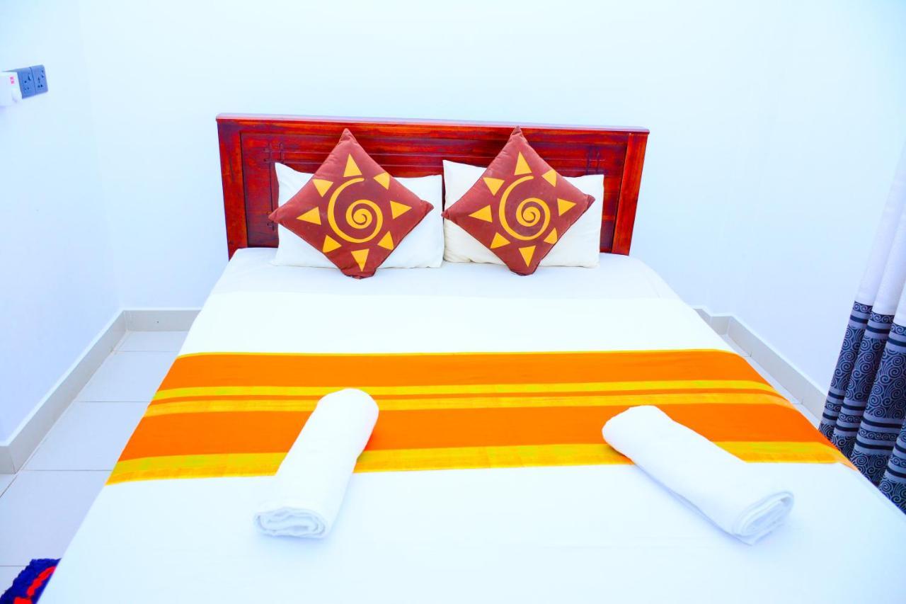 Hotel Kiyara Dambulla Kültér fotó