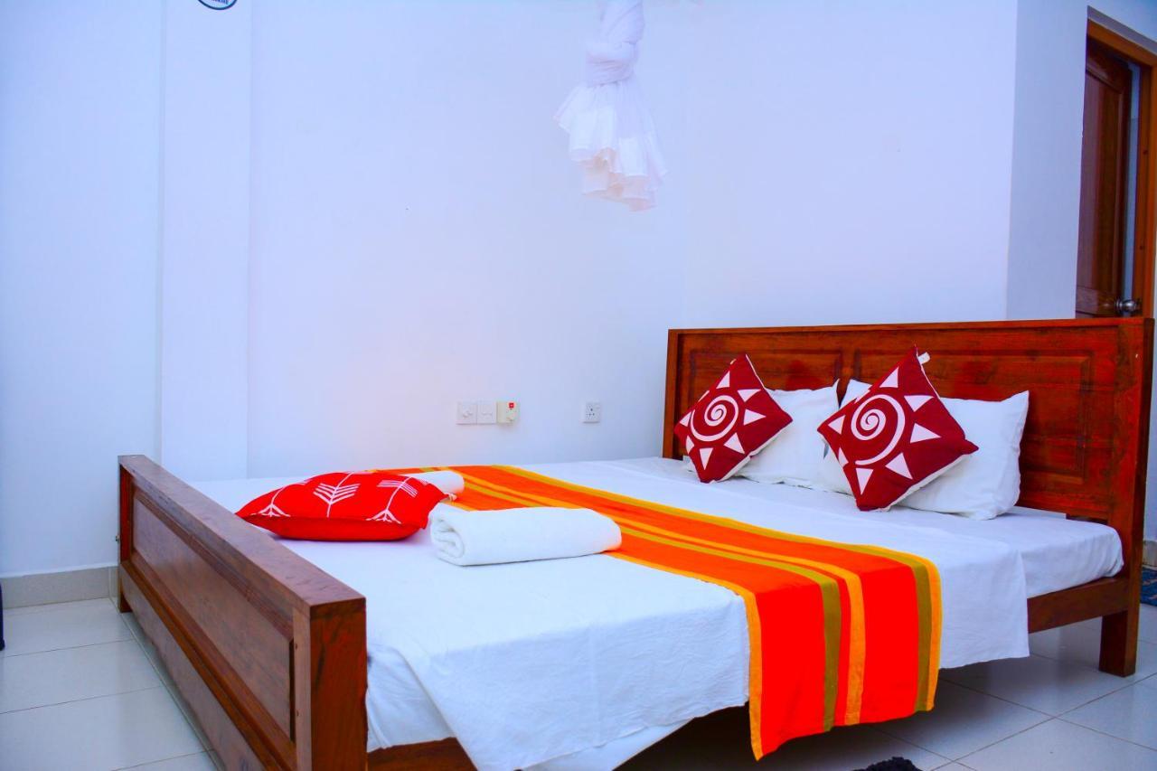 Hotel Kiyara Dambulla Kültér fotó